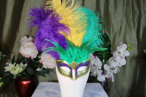 Venetian Style with 3 feather Mask