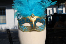 Venetian Style with 3 feather Mask